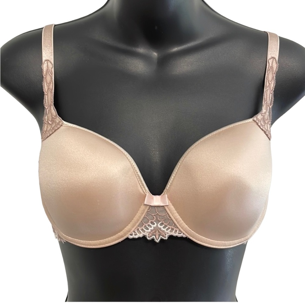 CHANTELLE 32C underwire bra, NWOT